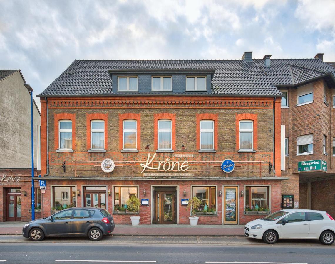 Hotel Zur Krone Мербуш Экстерьер фото